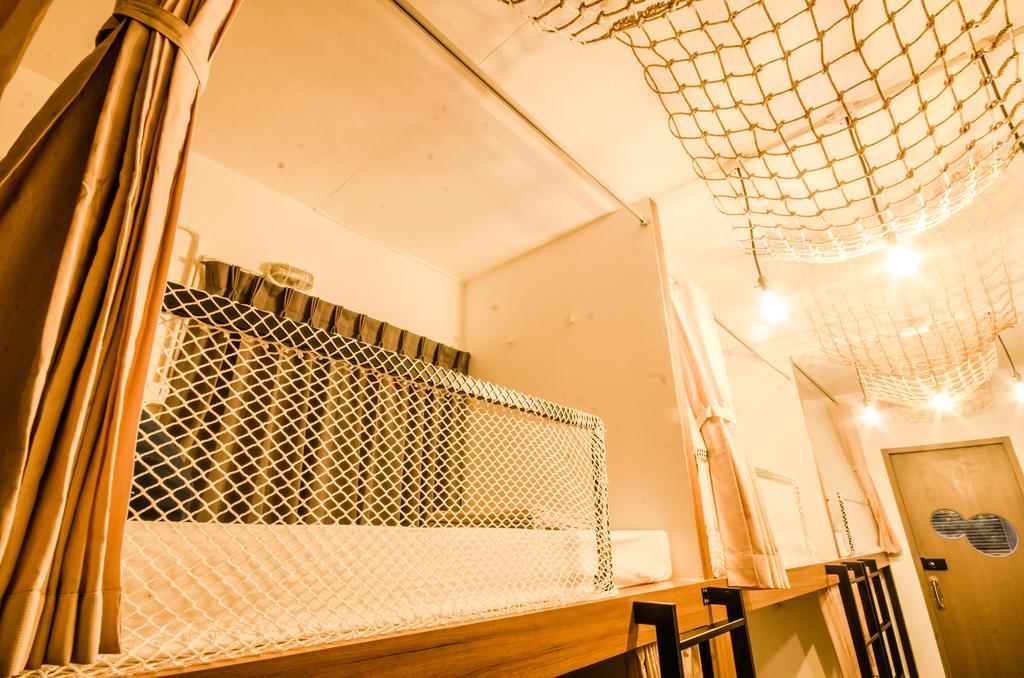 Pier 49 Hostel Bangkok Eksteriør bilde