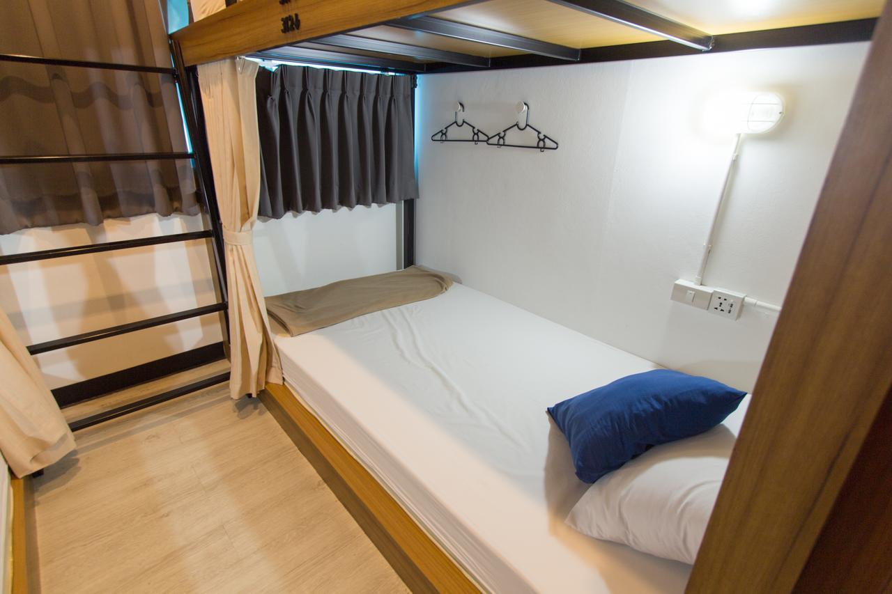 Pier 49 Hostel Bangkok Eksteriør bilde